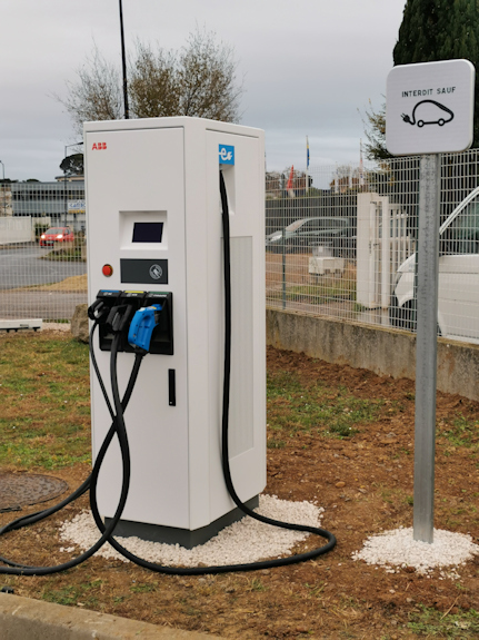 Entreprise d'installation de bornes de recharges à Lunel
